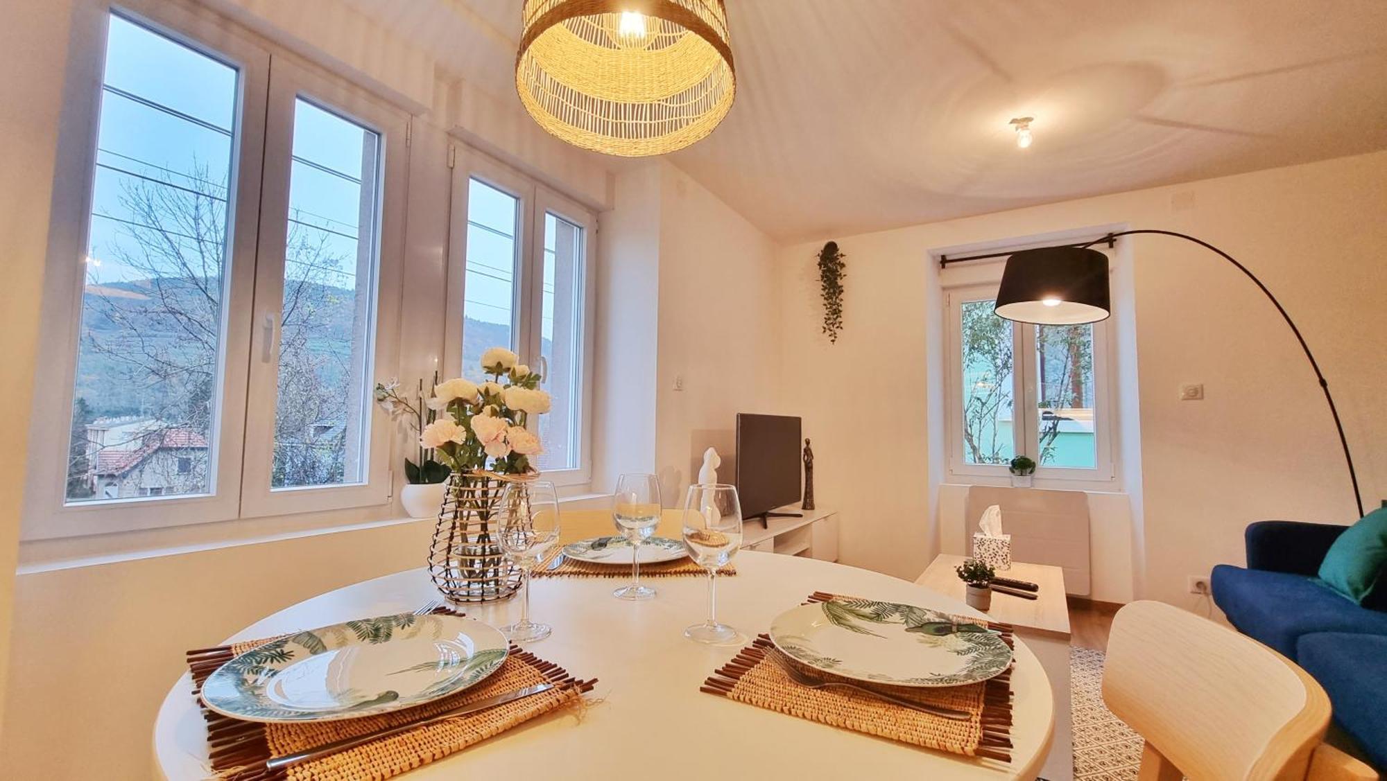 La Buhl Verte - Chic Et Moderne - Calme - Fibre - Relax Bnb エクステリア 写真